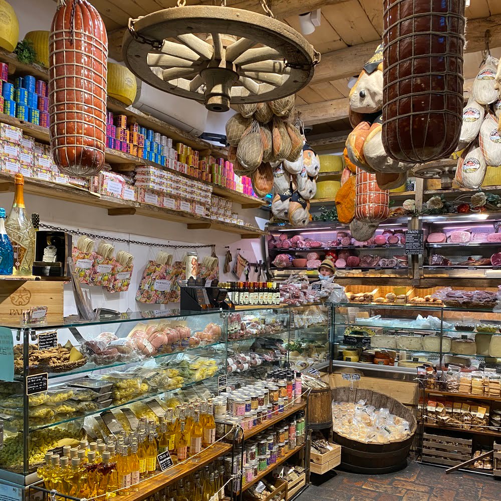 Stedentrip Bologna | citytrip Bologna | dé beste bezienswaardigheden en tips voor Bologna | onontdekte plekken in Bologna | niet te missen in Bologna